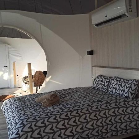 Fuente Del Lobo Glamping & Bungalows - Adults Only Pinos Genil Exterior photo