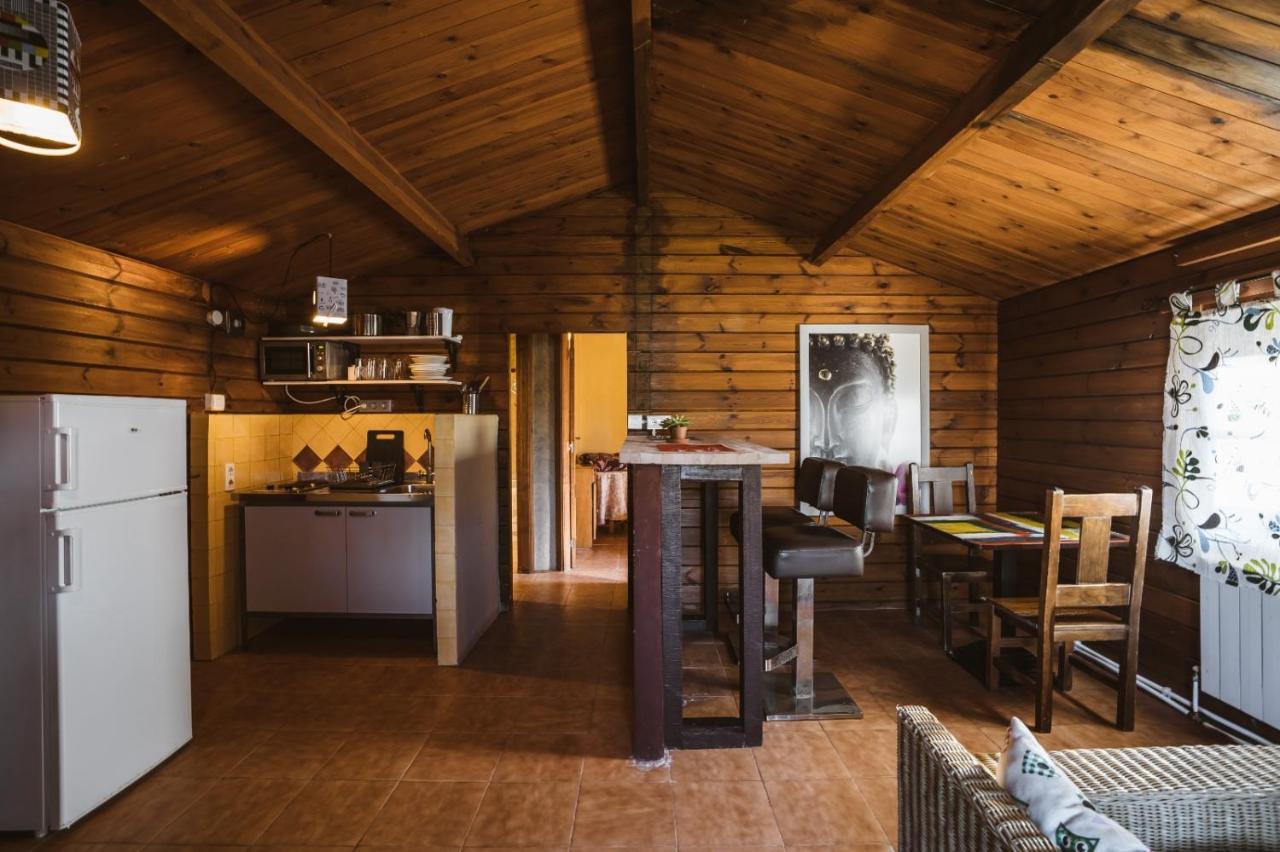 Fuente Del Lobo Glamping & Bungalows - Adults Only Pinos Genil Exterior photo