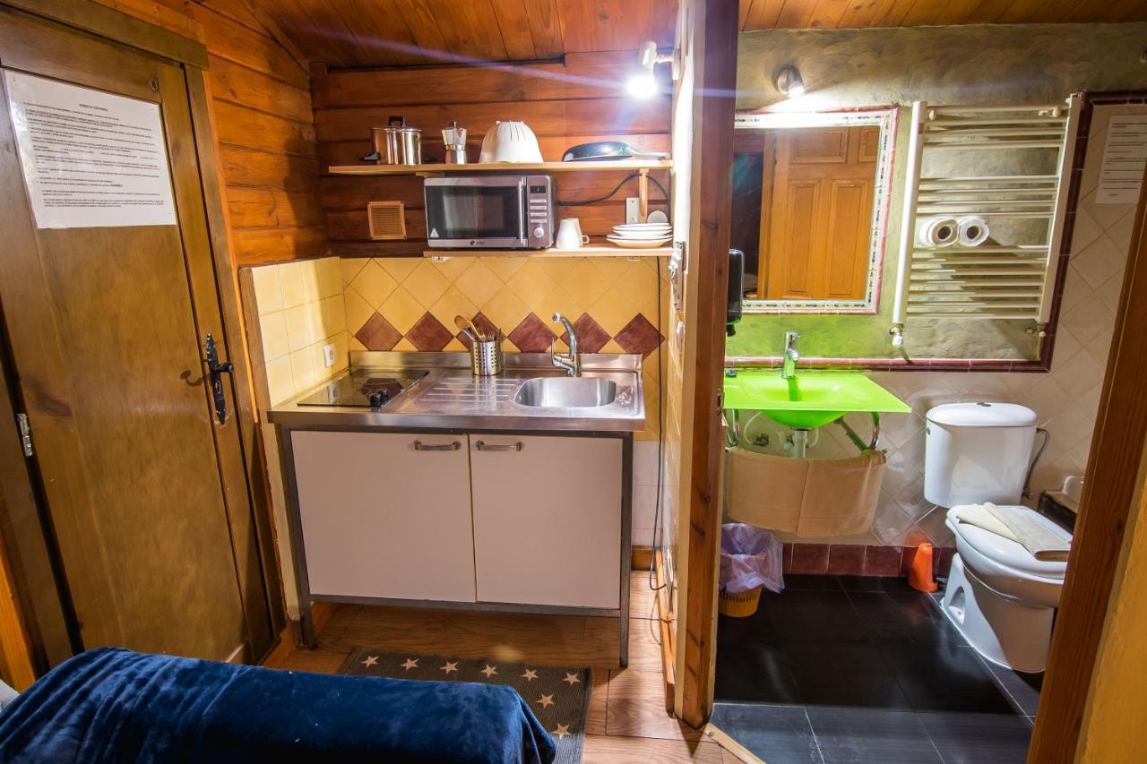 Fuente Del Lobo Glamping & Bungalows - Adults Only Pinos Genil Exterior photo