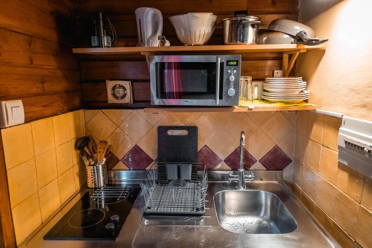 Fuente Del Lobo Glamping & Bungalows - Adults Only Pinos Genil Exterior photo