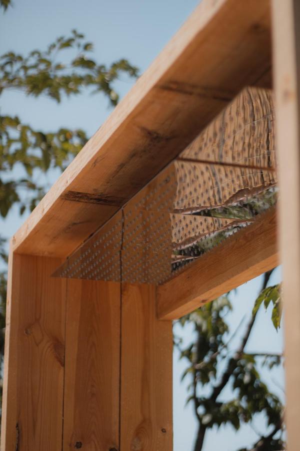 Fuente Del Lobo Glamping & Bungalows - Adults Only Pinos Genil Exterior photo