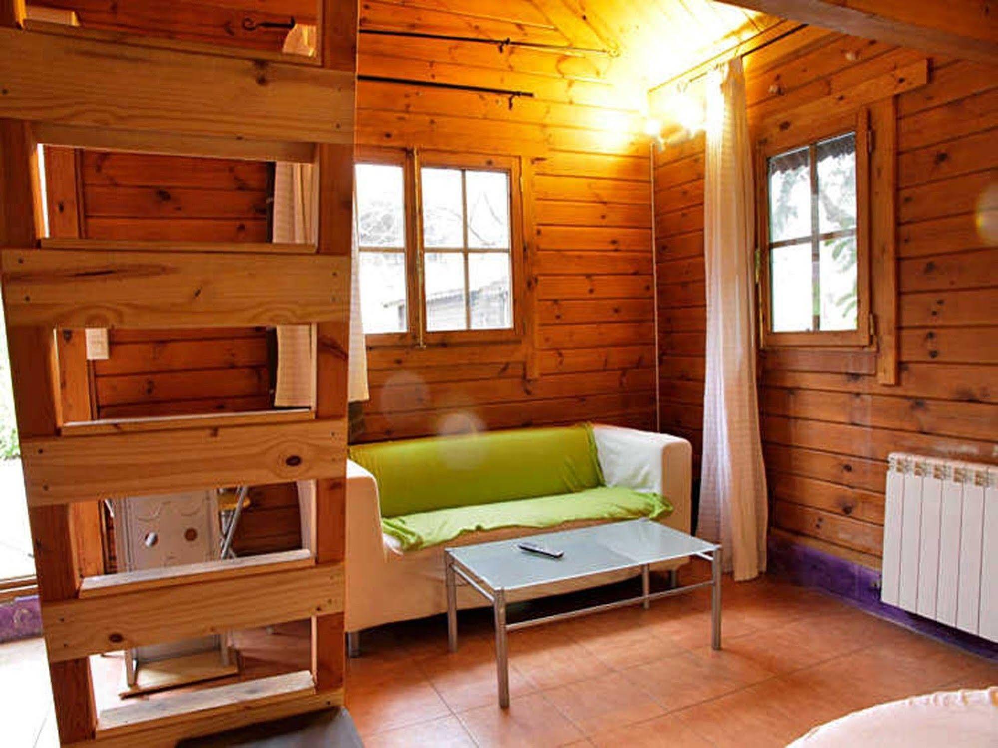 Fuente Del Lobo Glamping & Bungalows - Adults Only Pinos Genil Exterior photo